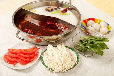 《Battimals》登陆Steam DNA合成生物对战